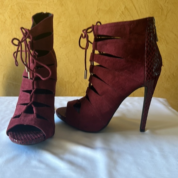 Bebe burgundy suede ankle boot high heels - Picture 3 of 8